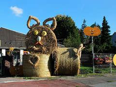 Eine Strohkatze für den Katzenfreund Percy ;-)