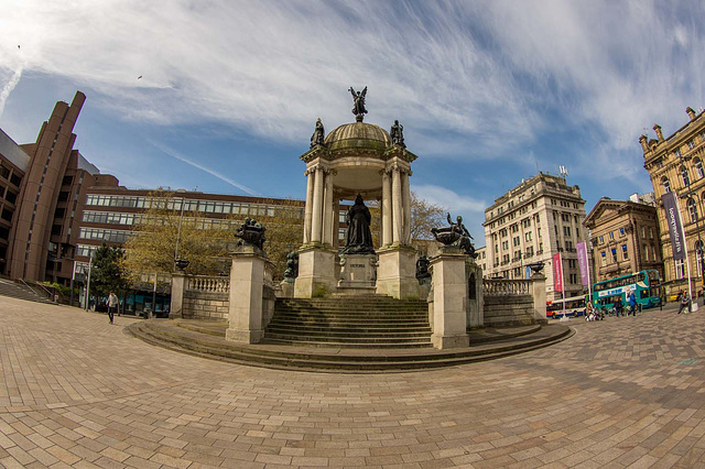 Queen Victoria monument, Liverpool