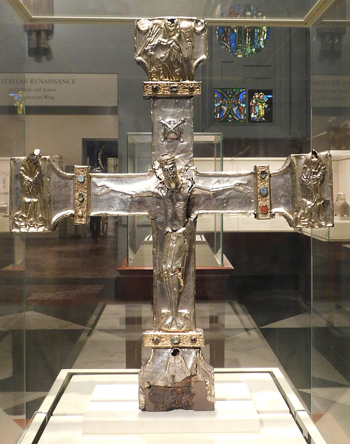 Processional Cross in the Metropolitan Museum of Art, September 2018