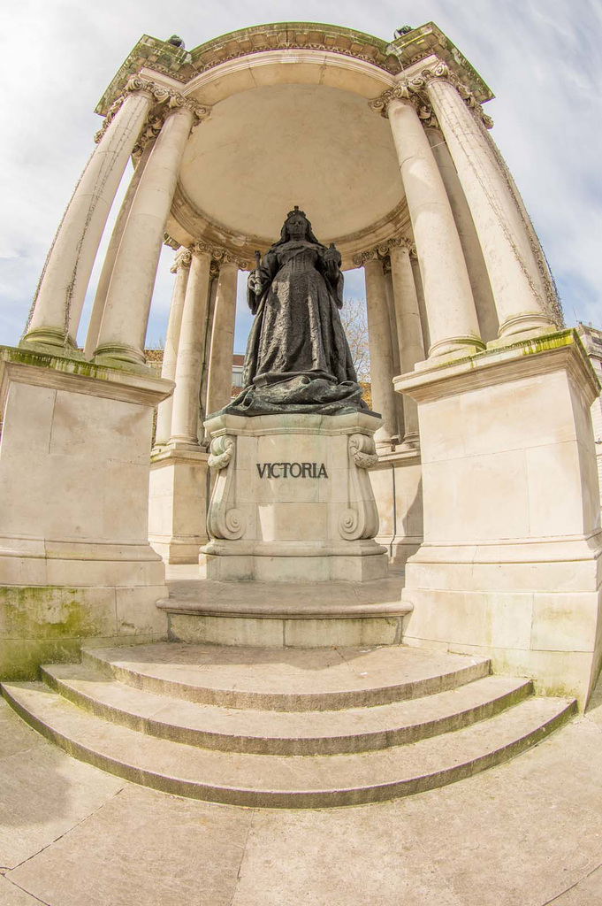 Queen Victoria monument, Liverpool2