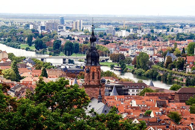 Heidelberg - Heiliggeistkirche und Neckar
