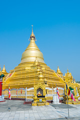 Kuthodaw-Pagode, Mandalay - P.i.P. (© Buelipix)