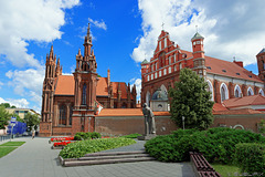 St. Anna-Kirche und Bernhardiner-Kirche (© Buelipix)