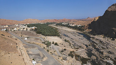 LR-1040261