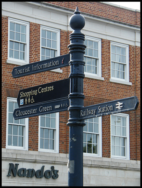 Worcester Street signpost