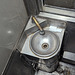 Lavabo de toilette de train / Train's toilet sink