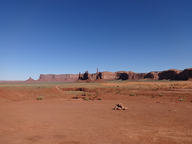 49 MONUMENT VALLEY