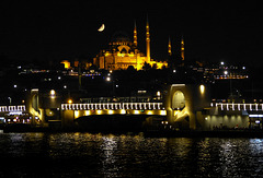 Galatabrücke mit Süleymaniye Camii