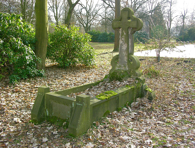 Grab auf dem Alten Friedhof Mengestraße