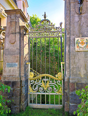 Eingangspforte zum Schloss Blücherhof...