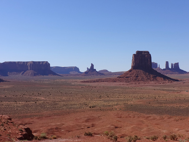 52 MONUMENT VALLEY