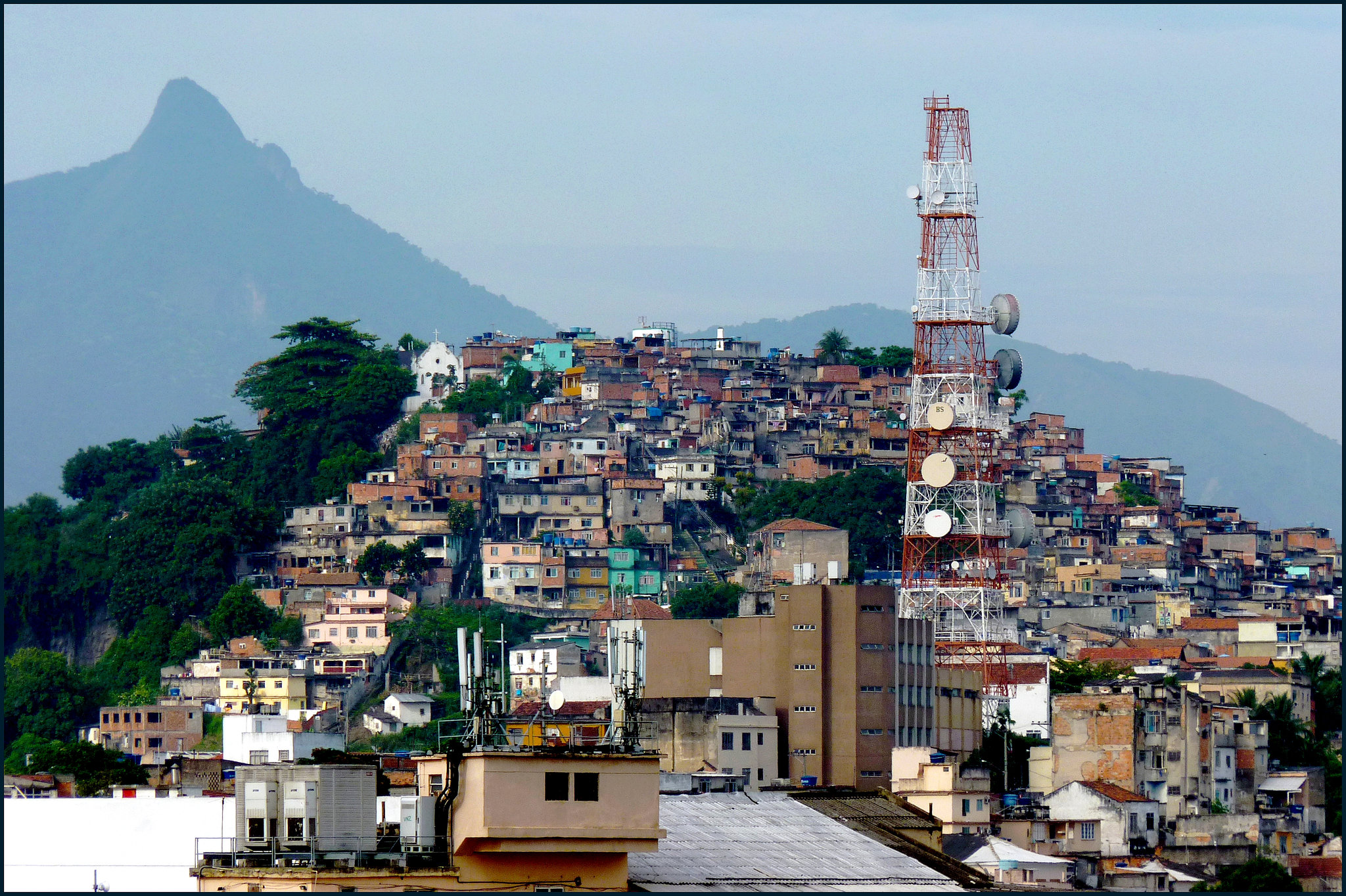 Rio de Janeiro : Favela Santa Marta -