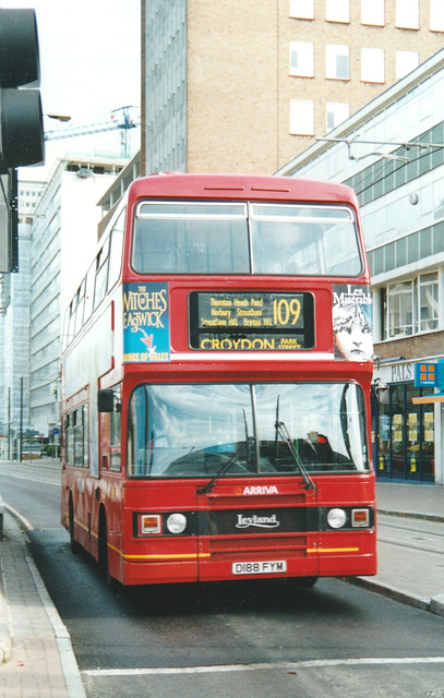 Arriva London South L188 (D188 FYM) in Croydon - 23 Jun 2001 (472-7)