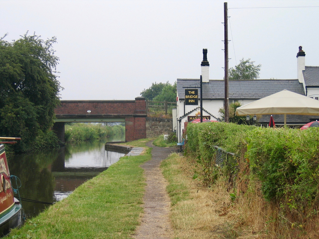 The Bridge Inn at Branston Bridge on the Trent and Mersey Canal