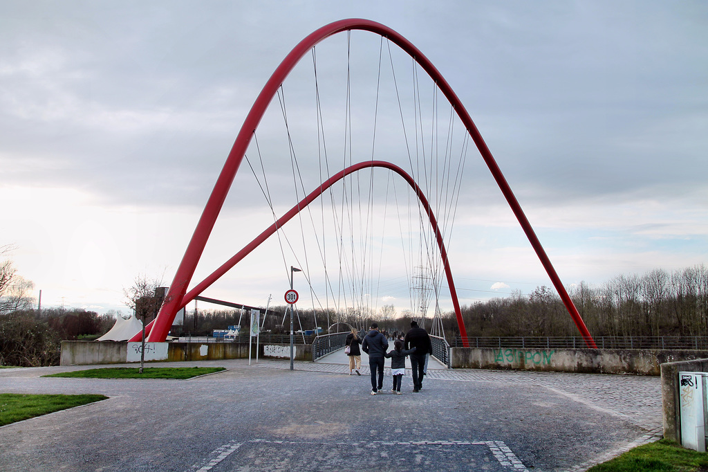 Doppelbogenbrücke über dem Rhein-Herne-Kanal (Nordsternpark, Gelsenkirchen-Horst) / 2.03.2024