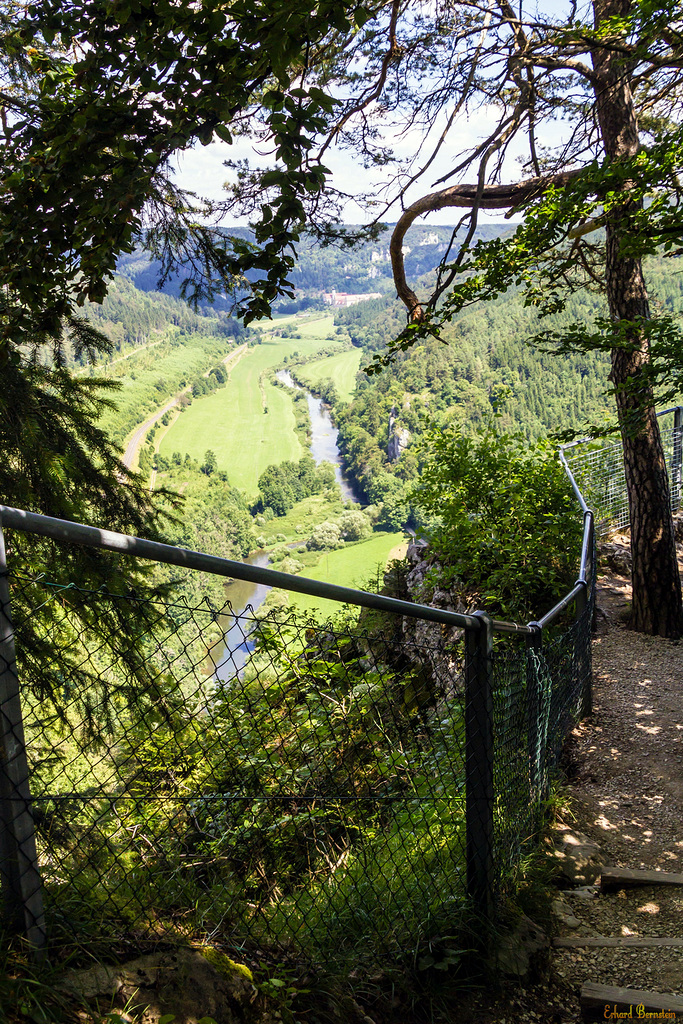 HFF - another justifiable fence (click on the PiP)!