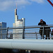 Frankfurter Skyline mit Holbeinsteg