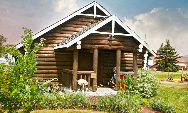 Neat log shack.