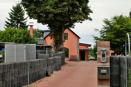 Ehem. Betriebsgebäude von Schacht Roeder der Zeche Friedlicher Nachbar (Bochum-Linden) / 14.07.2019