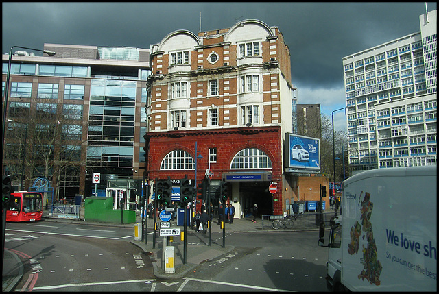 Elephant and Castle Tube Station