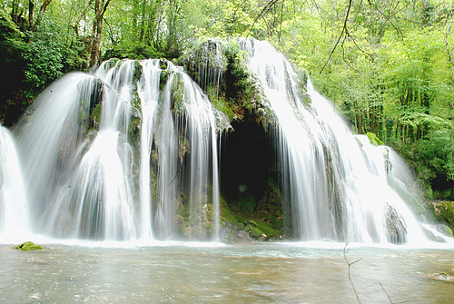 cascade des tufs