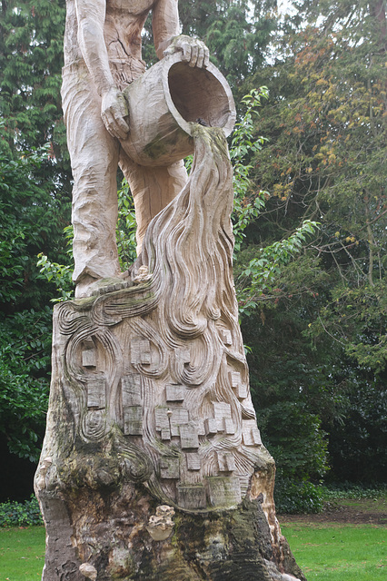 Pouring the brine – statue (detail) at Droitwich, UK Pouring the brine – statue (detail) at Droitwich, UK